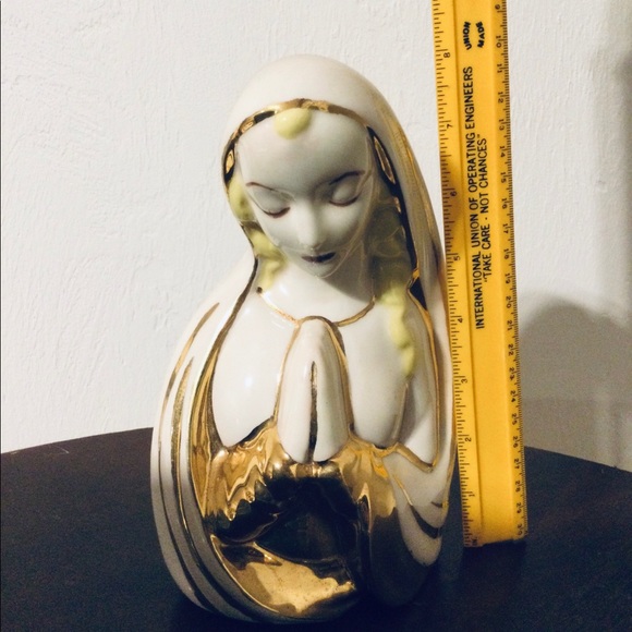 VINTAGE LARGE VIRGIN MARY STATUE FROM 1960’S - Picture 2 of 2